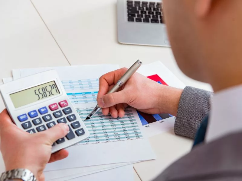 o que significa risco fiscal impactos